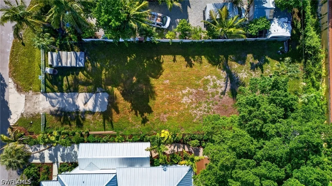 Photo of 114 - A JEEPERS Drive