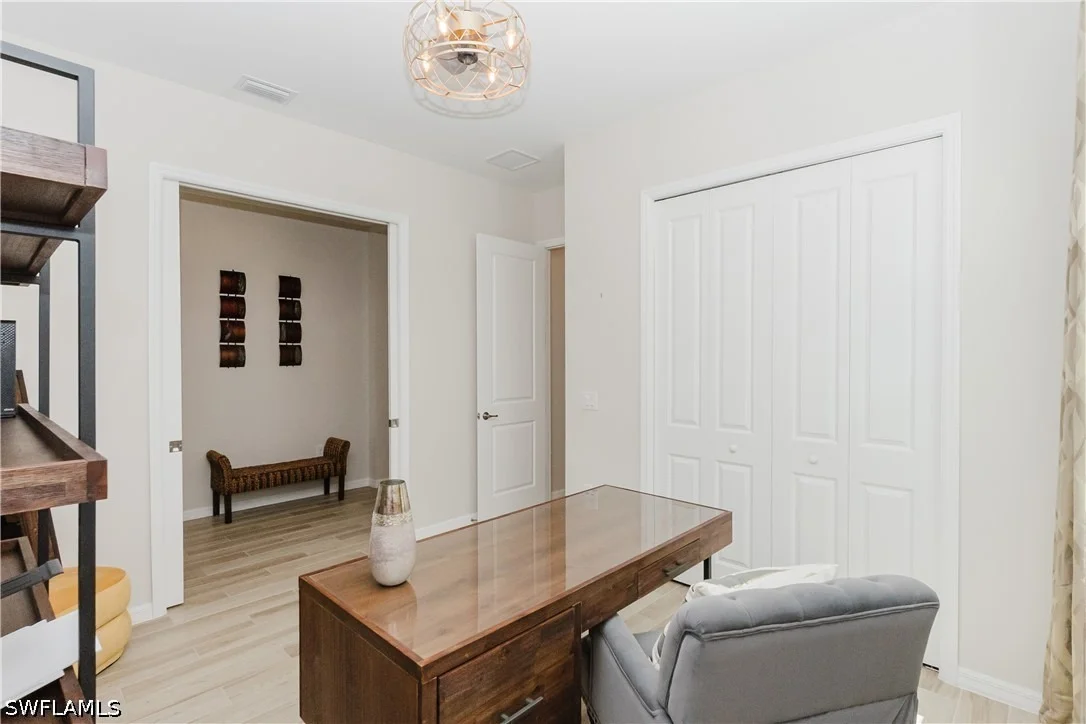 Photo of 5917 BERWICK Lane