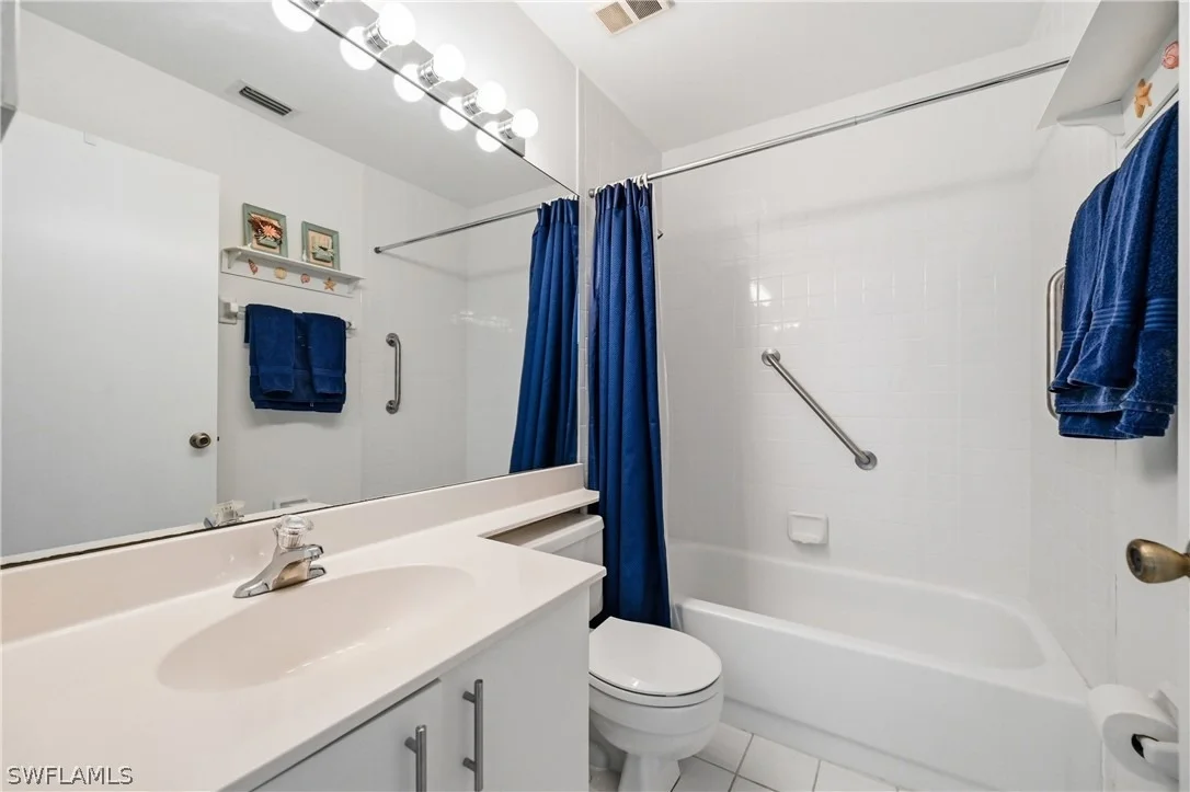 Photo of Unit S202 at 7760 Emerald Circle