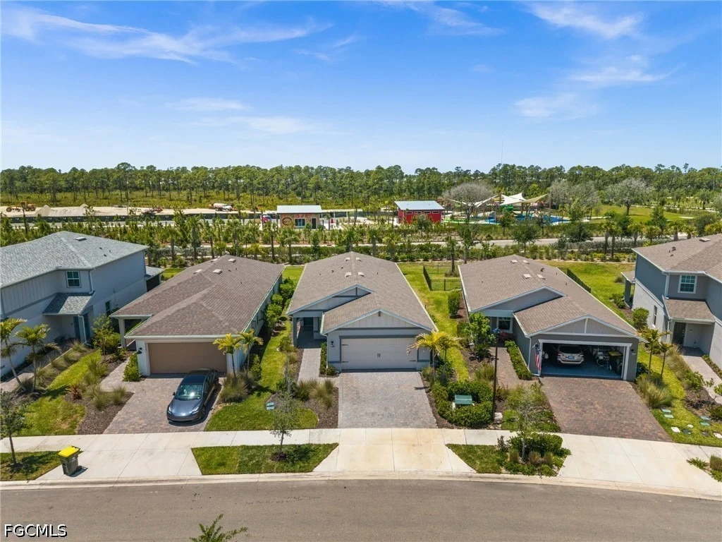 Photo of 44201 Kelly Drive