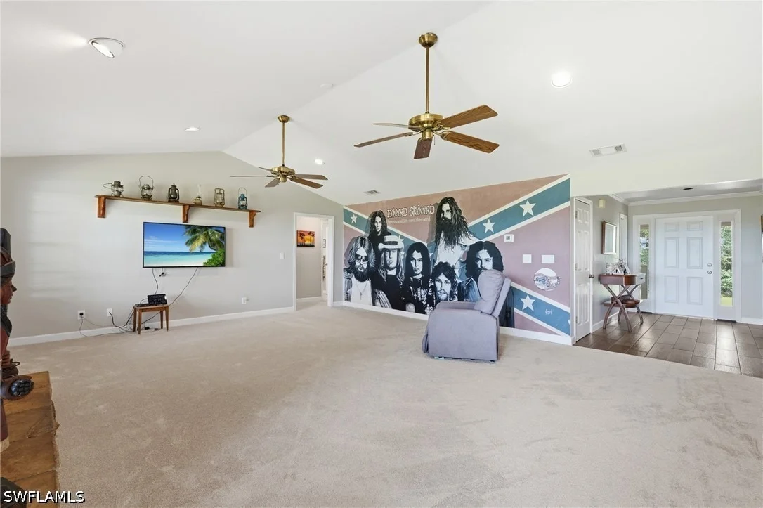 Photo of 17900 Devore Lane