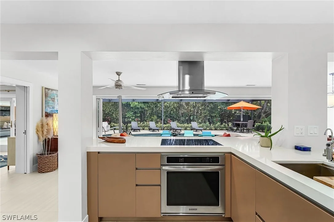 Photo of 1390 Mandarin Road