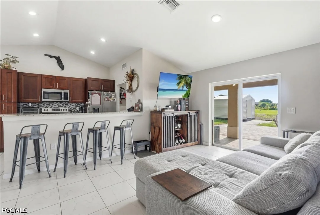 Photo of 7075 Tide Circle