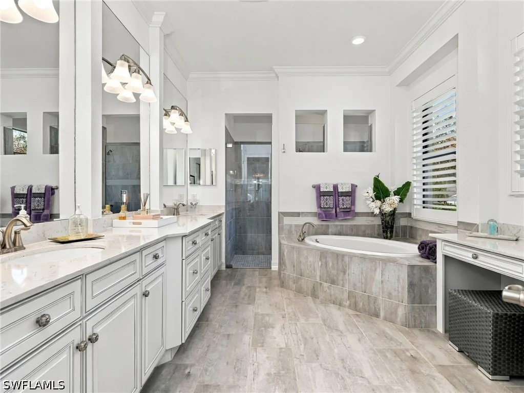 Photo of 2227 Somerset Place