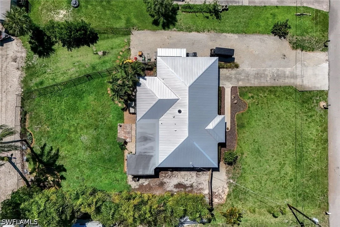Photo of 20621 Pine Tree Lane