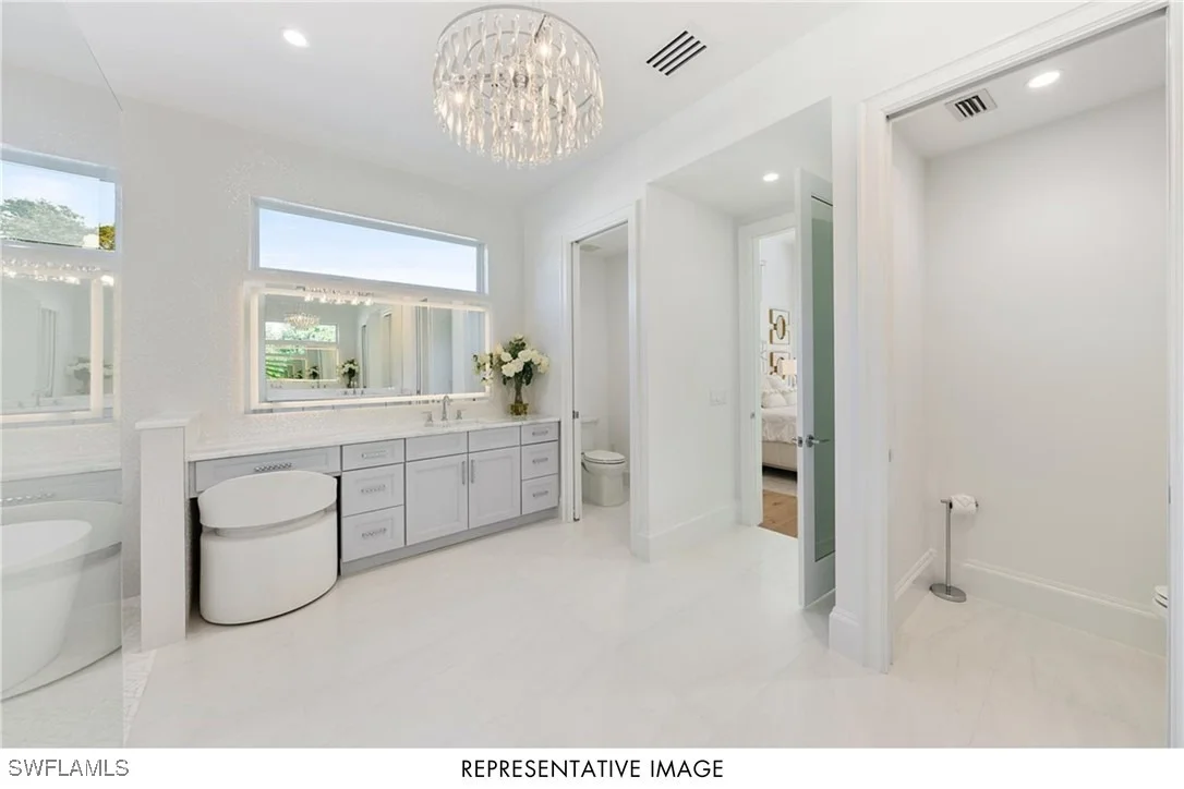 Photo of 1074 Hollygate Lane