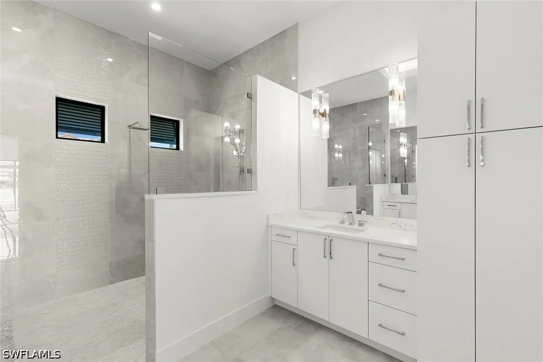 Photo of 372 Lamplighter Drive