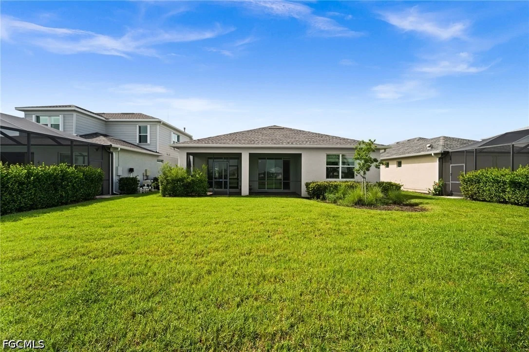 Photo of 42364 Edgewater Drive