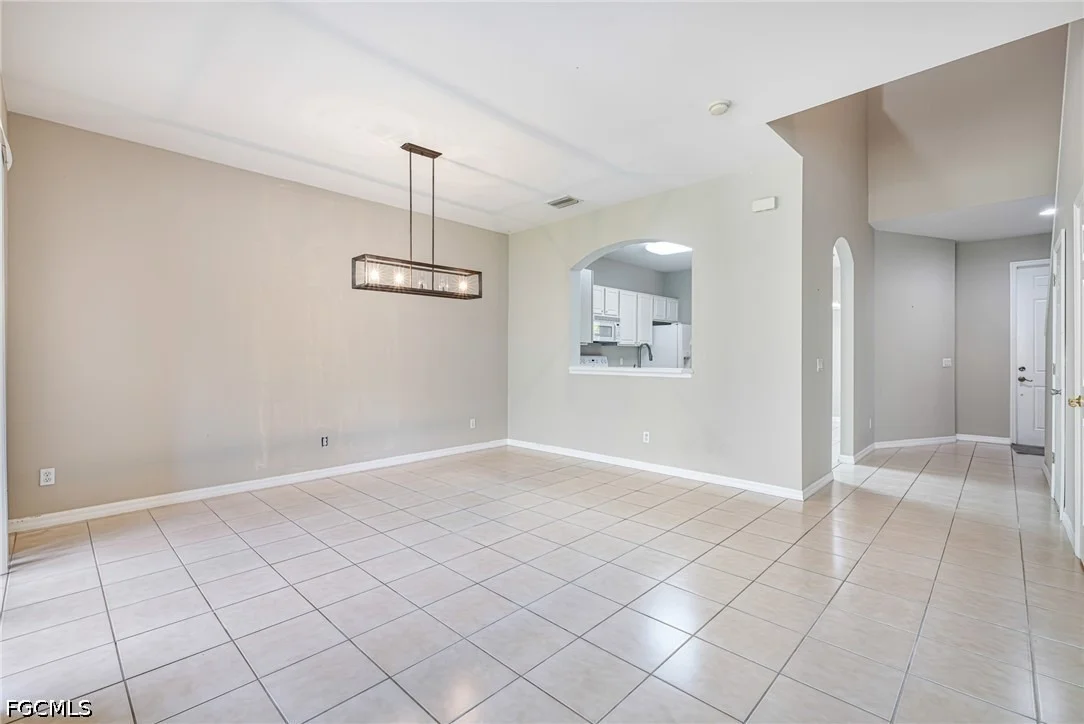 Photo of Unit 5 at 9812 Foxhall Way