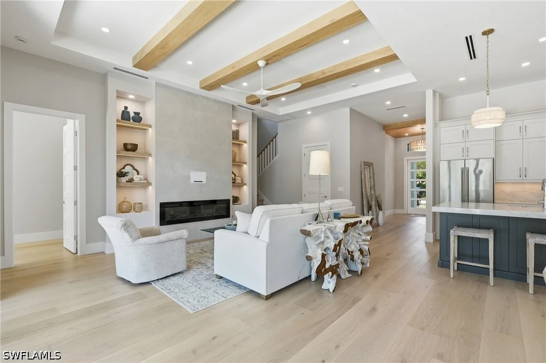 Photo of 1102 9th Avenue N