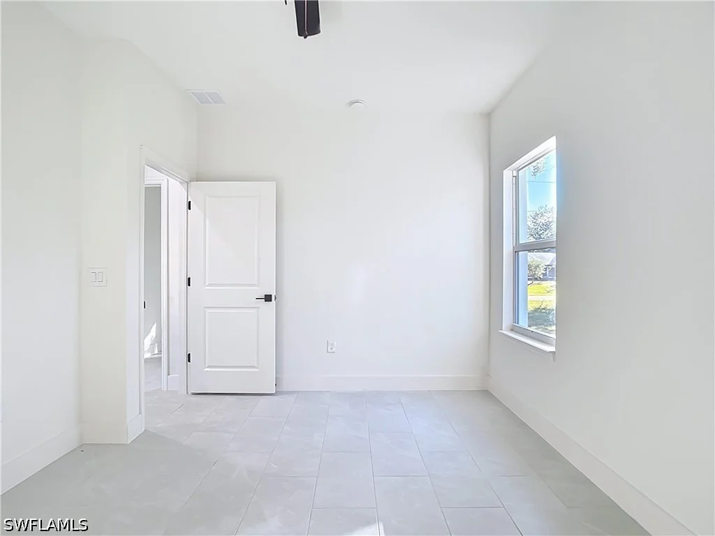 Photo of 422 Eisenhower Boulevard