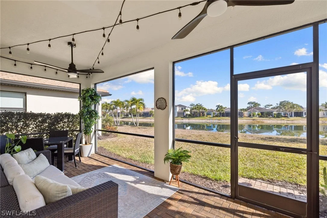 Photo of 9258 Shadow Oak Lane