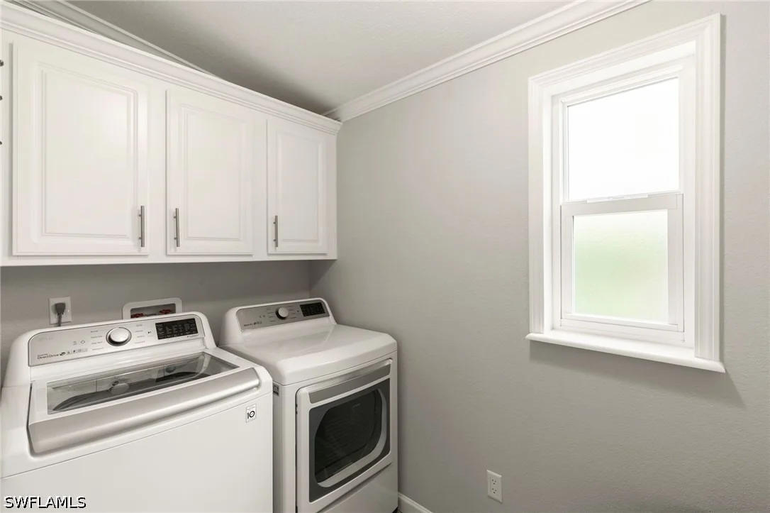Photo of 1366 Diamond Lake Circle