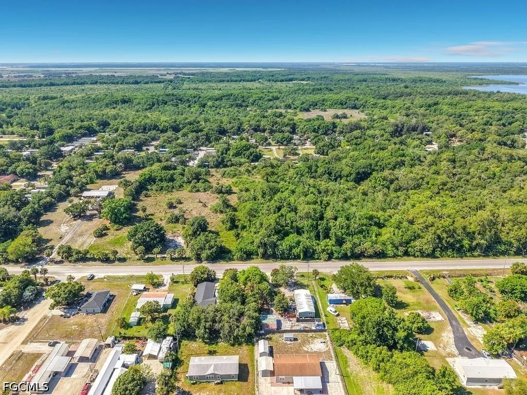 Photo of 4607 LAKE TRAFFORD Road