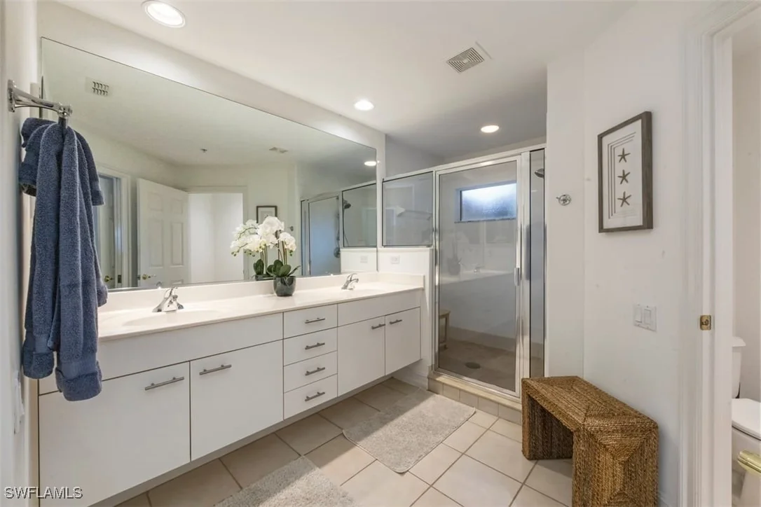 Photo of Unit 201 at 866 Carrick Bend Circle