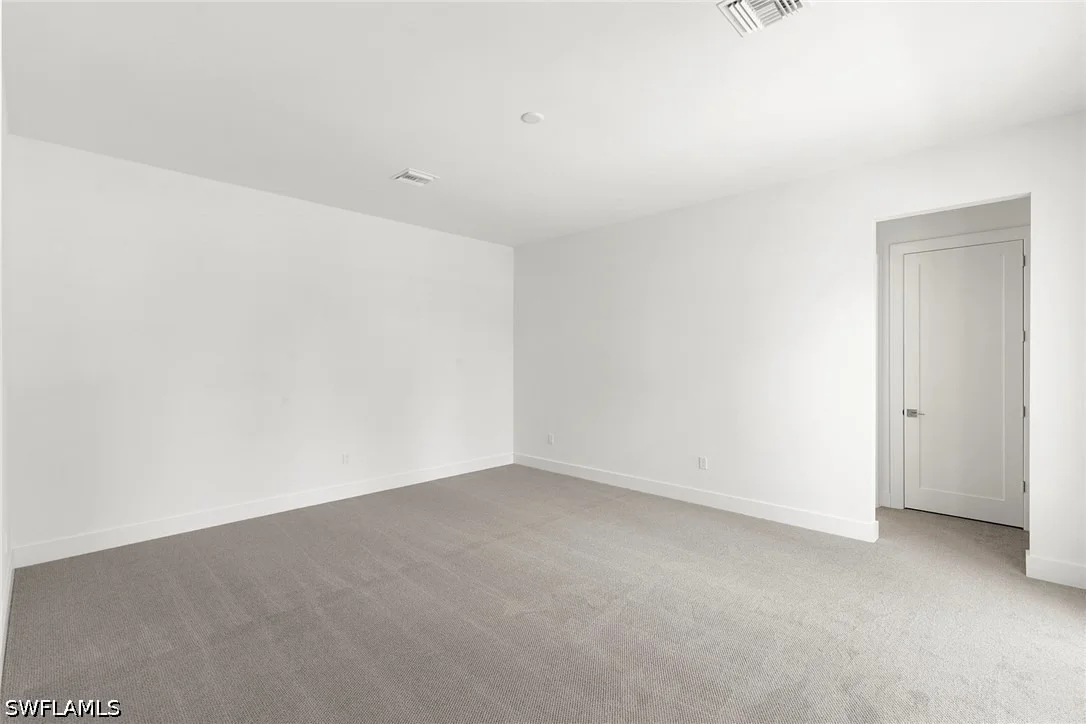 Photo of 372 Lamplighter Drive