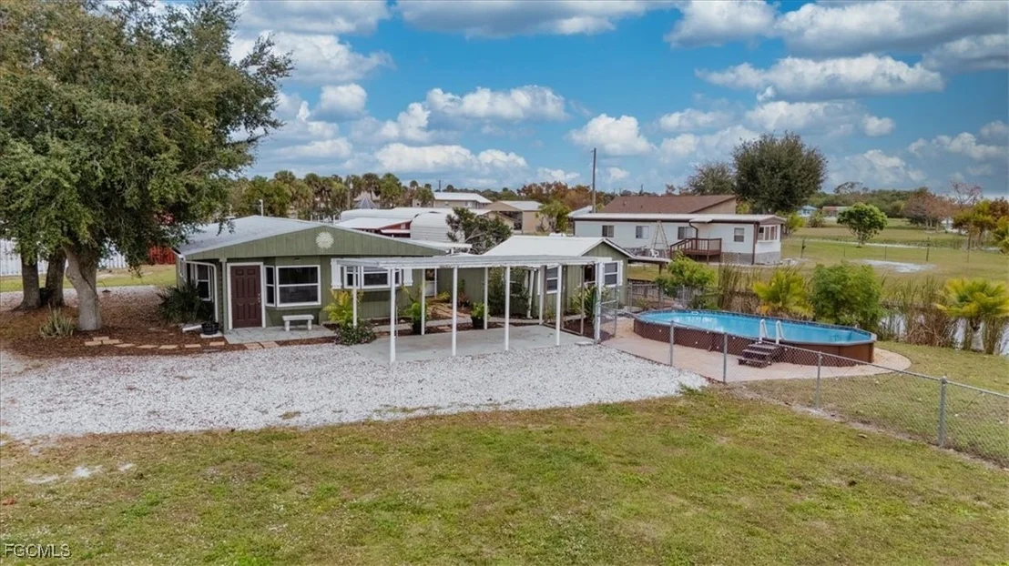 Photo of 1083 Sunset Strip