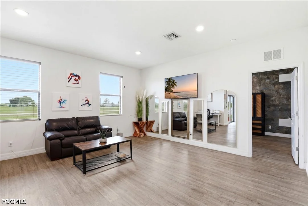 Photo of 9049 Green Circle