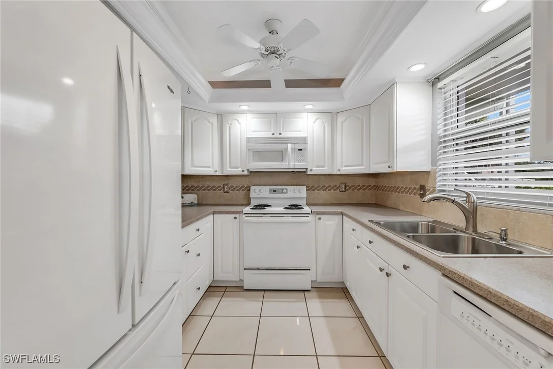 Photo of Unit 3B at 200 Valley Stream Drive
