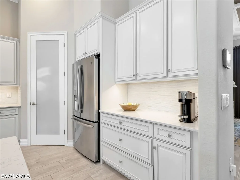 Photo of 2227 Somerset Place