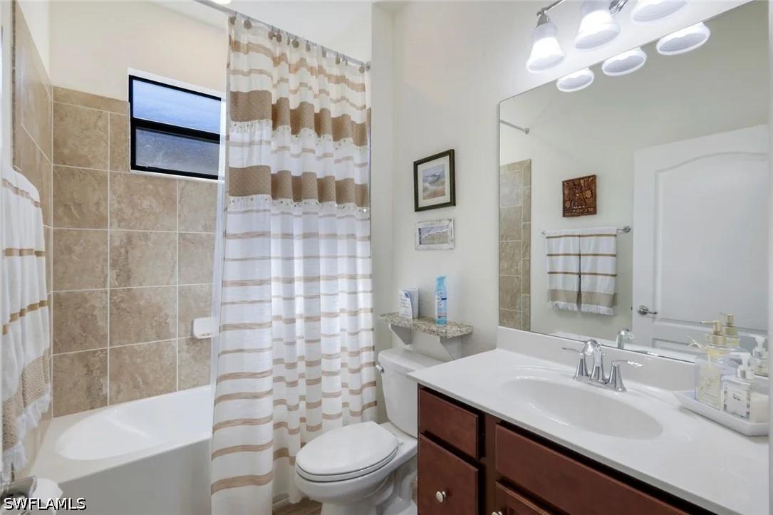 Photo of 9250 Shadow Oak Lane