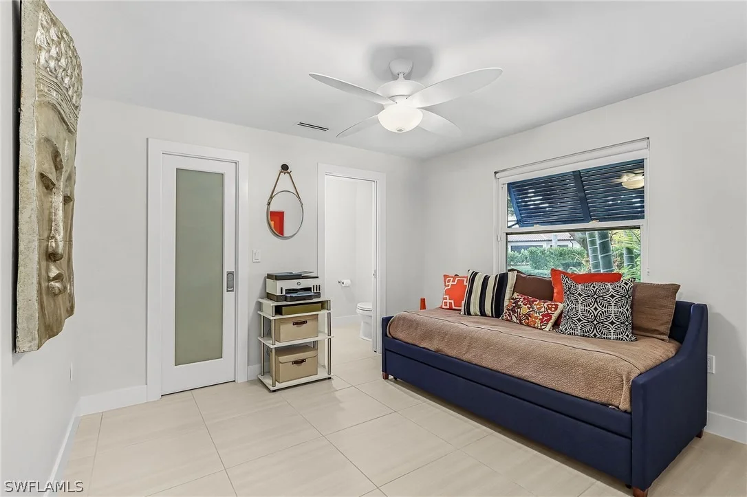 Photo of 1390 Mandarin Road