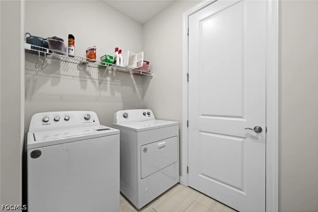 Photo of 42364 Edgewater Drive