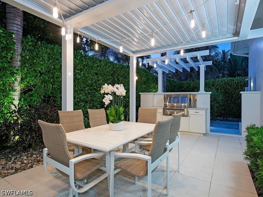 Photo of 501 2nd Avenue N