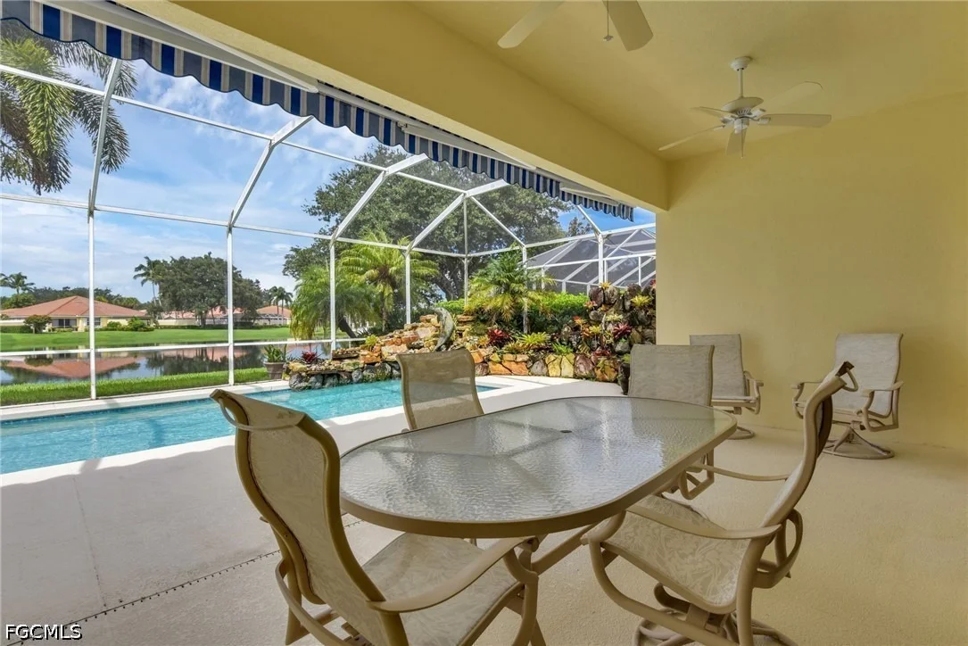 Photo of 5843 Charlton Way