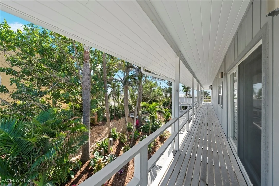 Photo of 16886 Captiva Drive