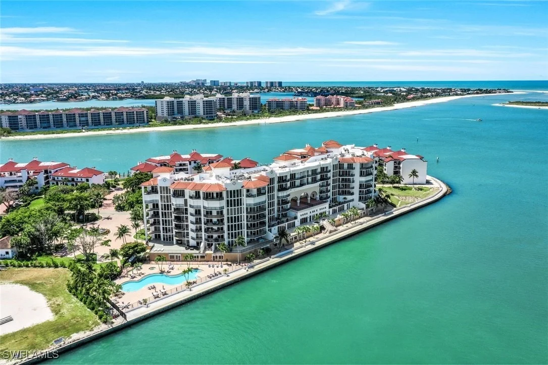 Photo of Unit 206 at 700 La Peninsula Boulevard