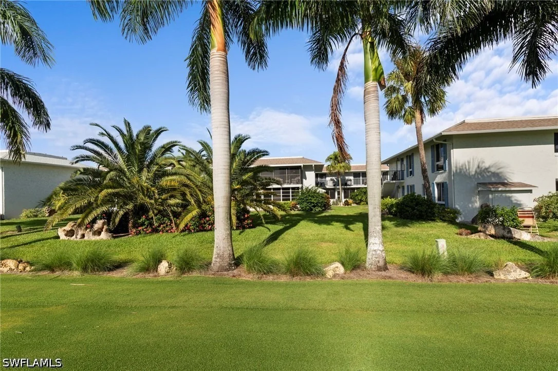 Photo of Unit 4 at 263 Palm Drive