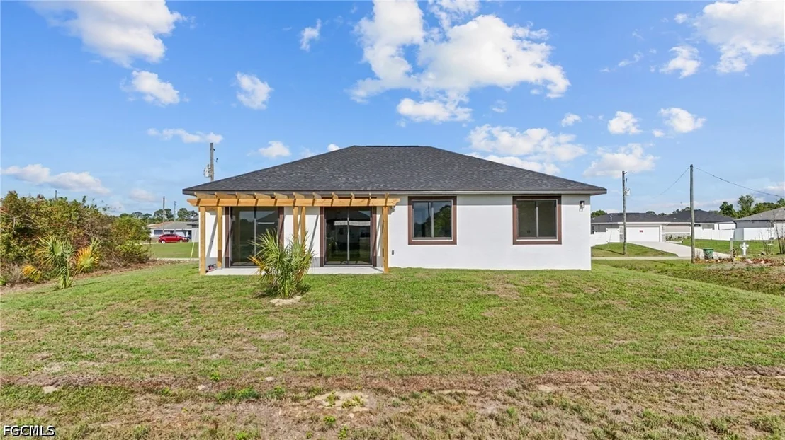 Photo of 8033 Oakleaf Circle