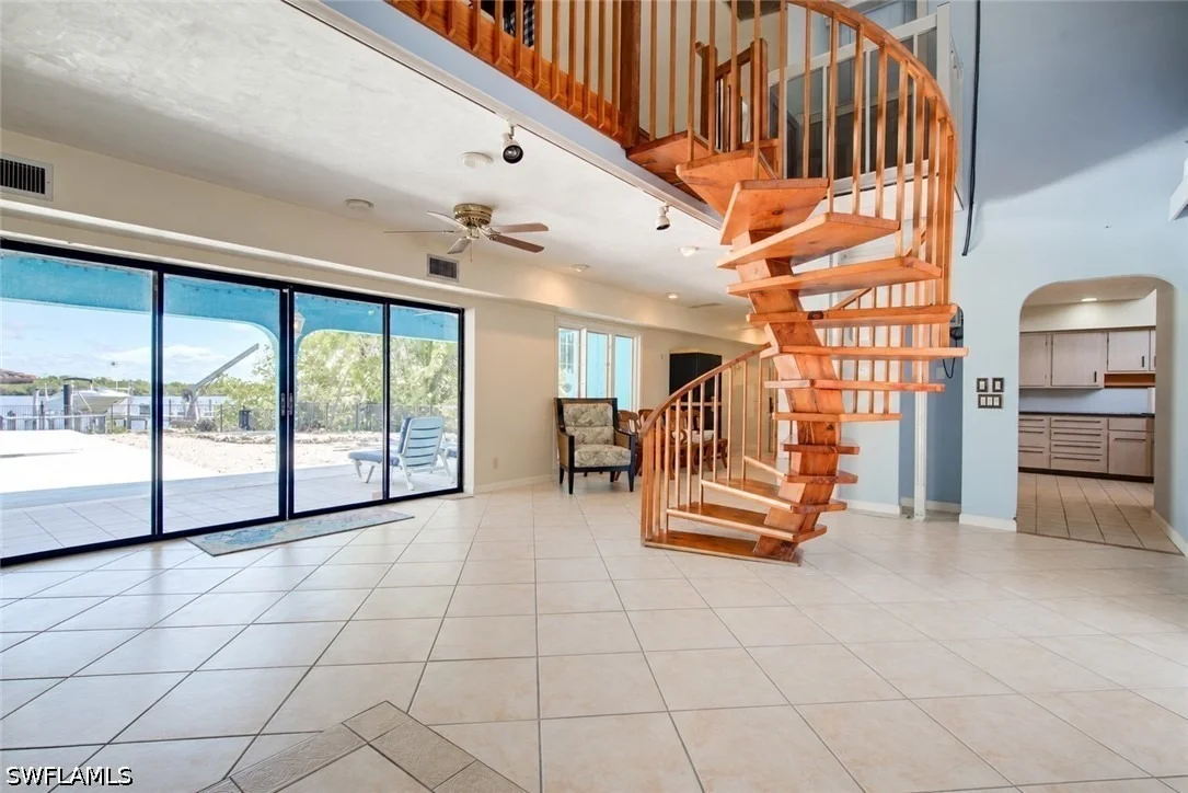 Photo of 11 Capri Boulevard