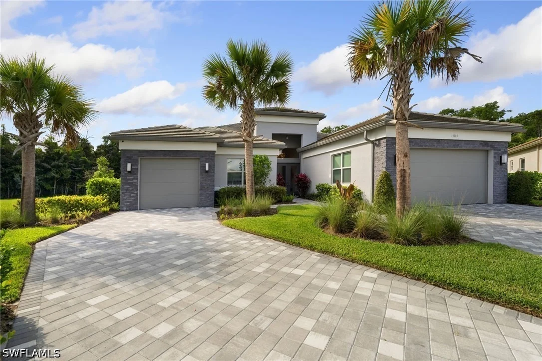 Photo of 12083 Azalea Way