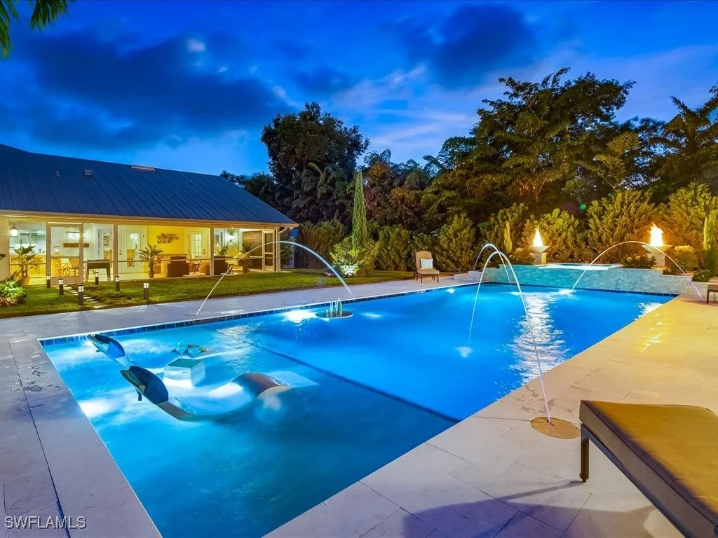 Photo of 624 Ridge Drive