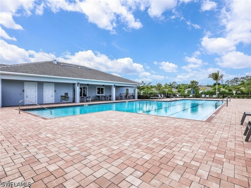Photo of 323 Tamarindo Lane