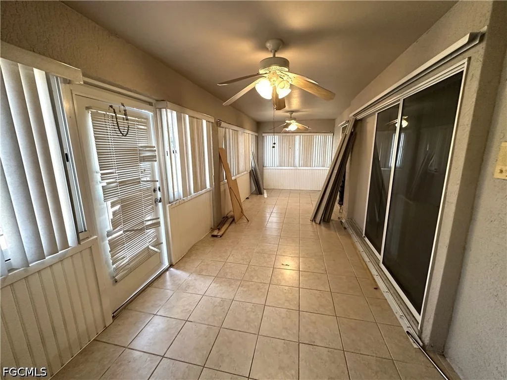 Photo of 2409 Del Ray Place