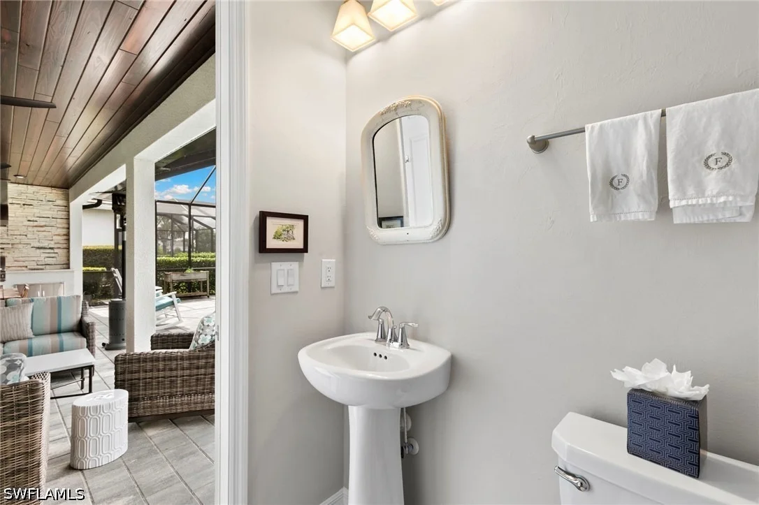 Photo of 5897 Berwick Lane