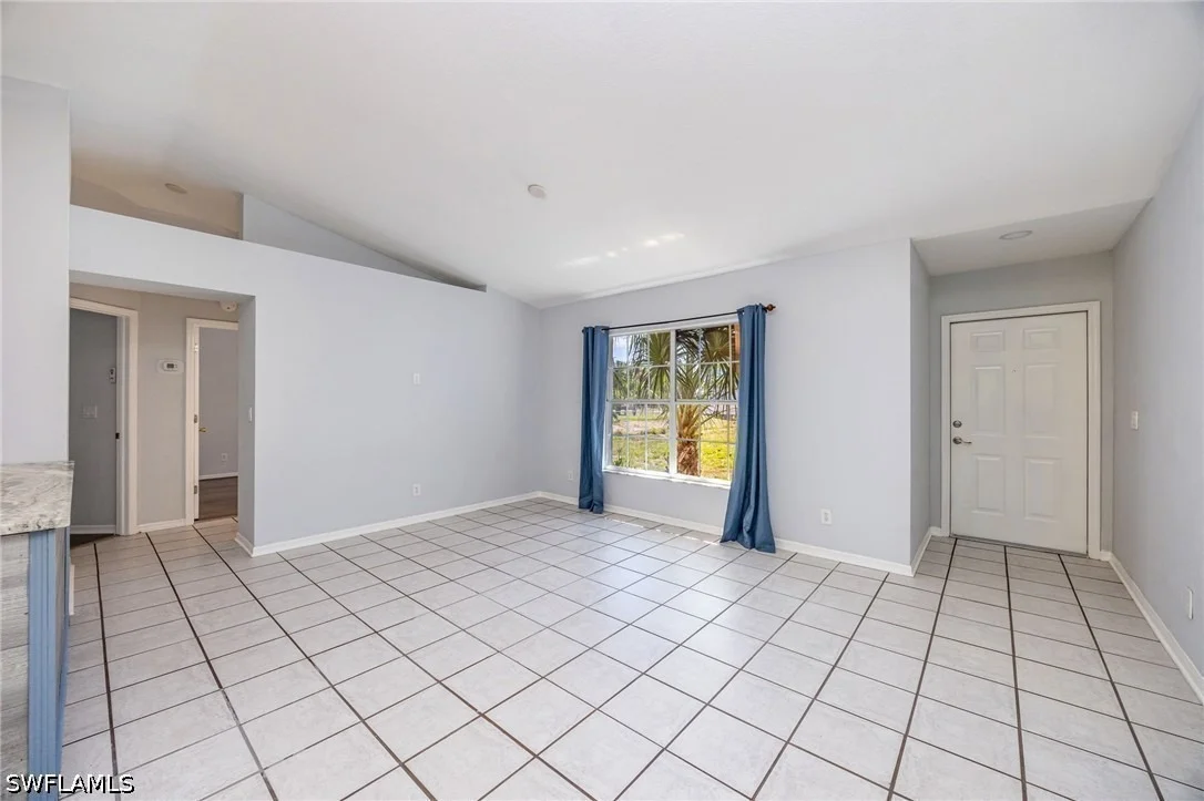 Photo of 841 8th Street SE