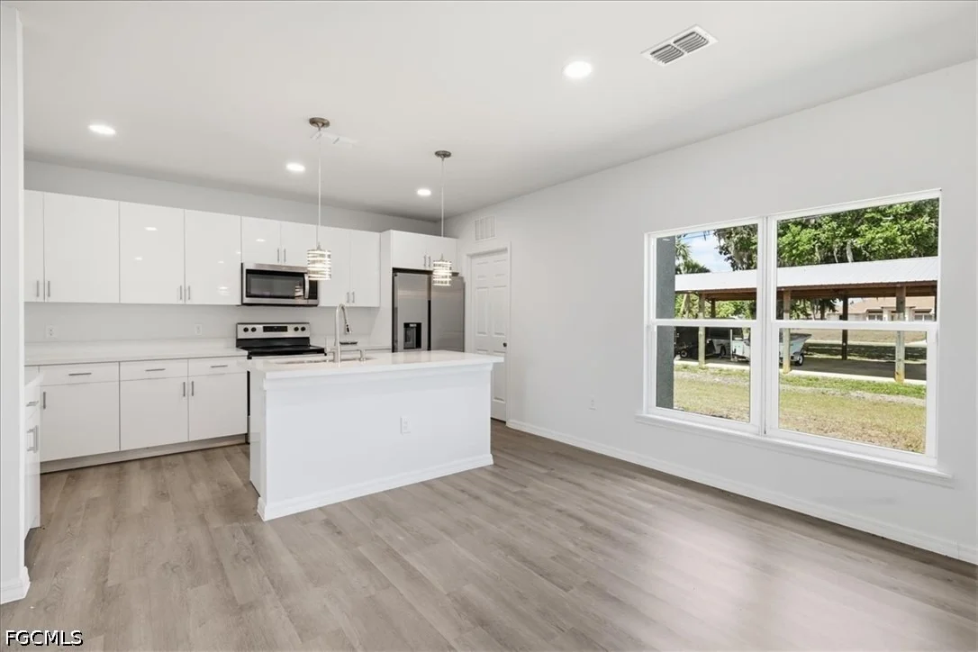 Photo of 1406 Ford Circle