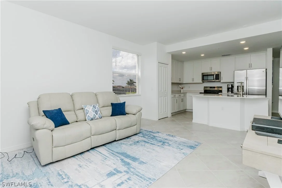 Photo of Unit 3828 at 5527 DOUBLE EAGLE Circle