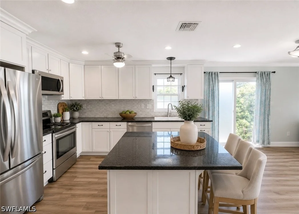 Photo of 122 Leawood Circle