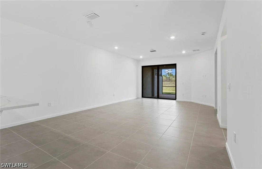 Photo of 6423 Memorial Lane