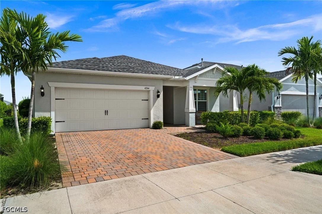 Photo of 42364 Edgewater Drive