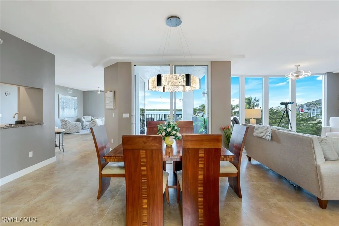 Photo of Unit 206 at 700 La Peninsula Boulevard
