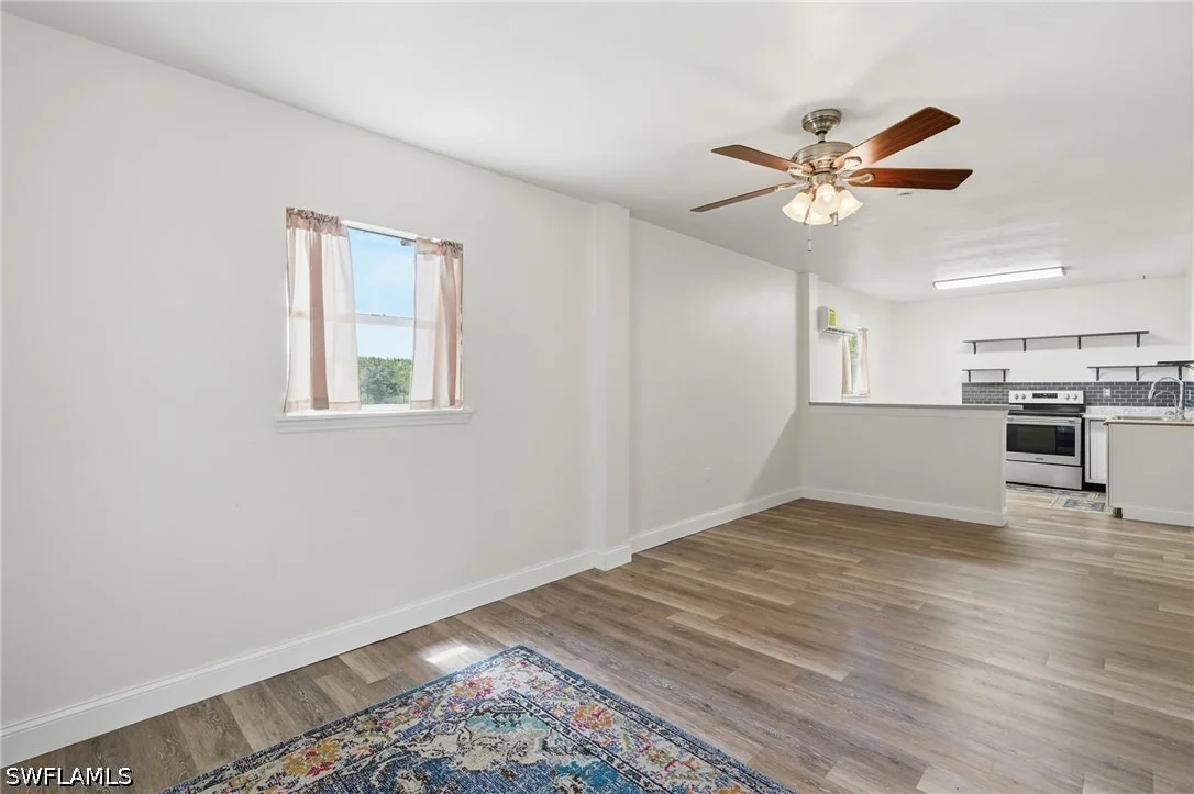 Photo of 17900 Devore Lane