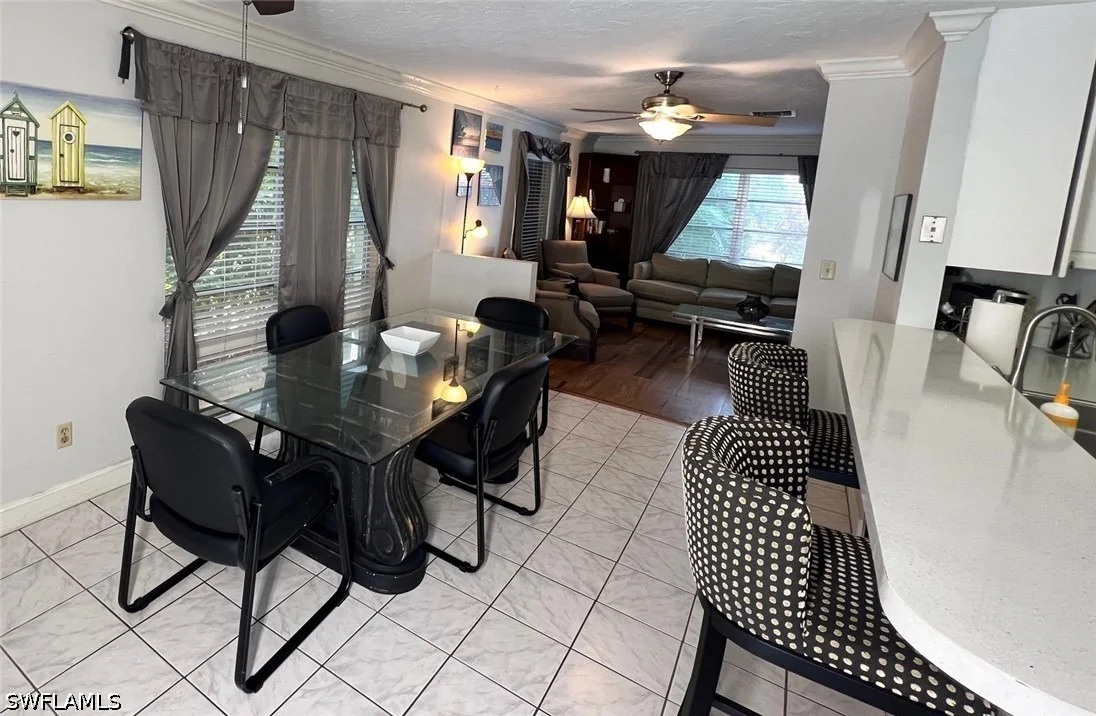 Photo of 690 95th Avenue N