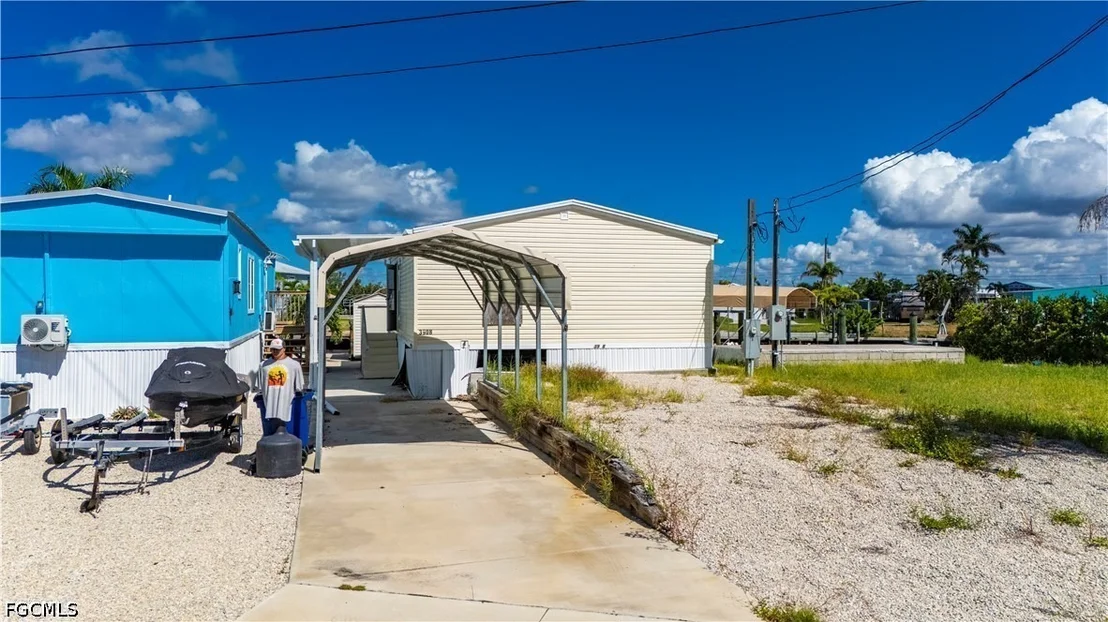 Photo of 3908 Coconut Drive