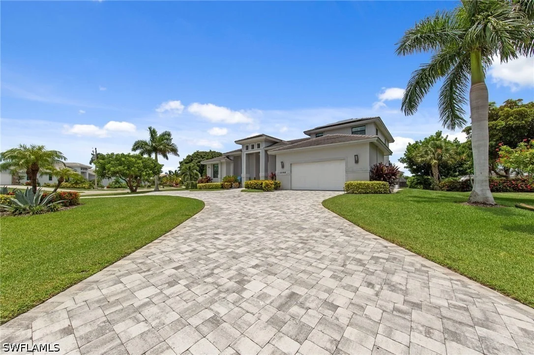 Photo of 1066 Ruppert Road